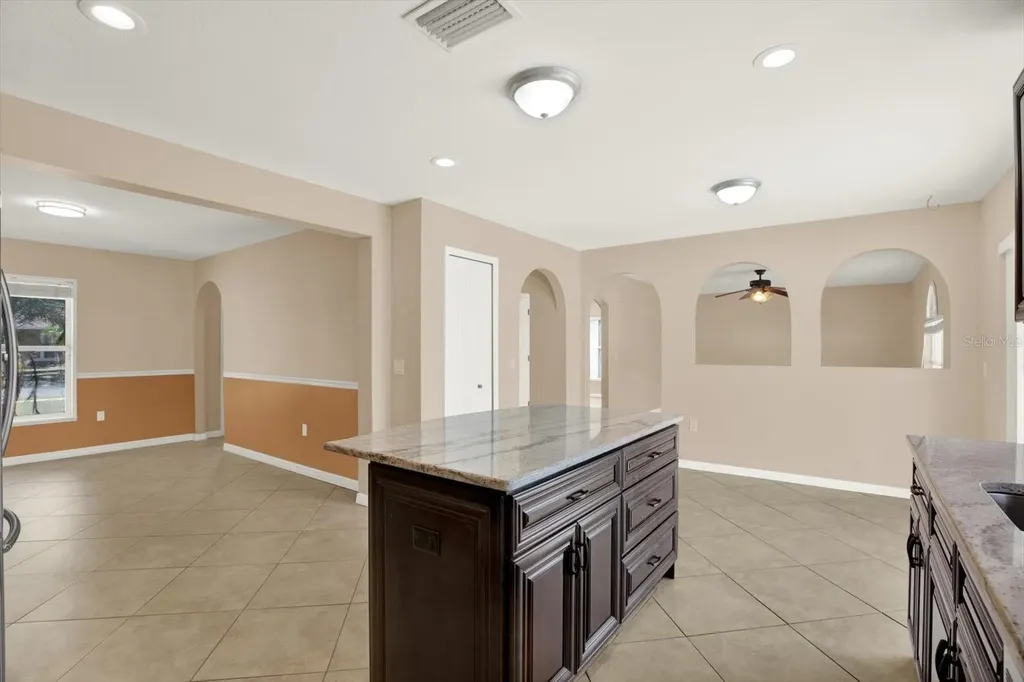 6213 Venezia Place Riverview FL 33578