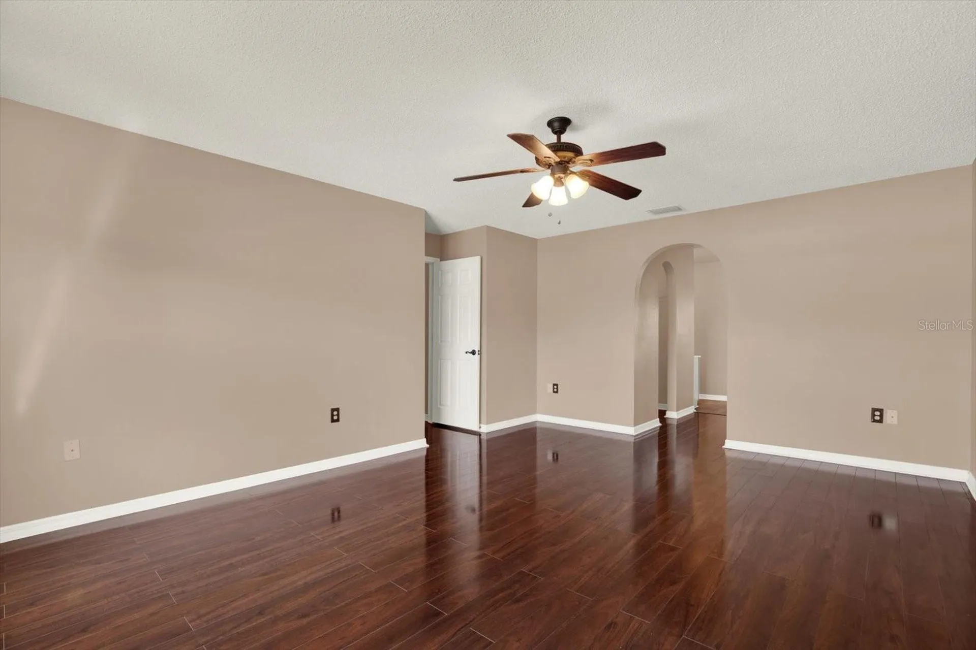 6213 Venezia Place Riverview FL 33578