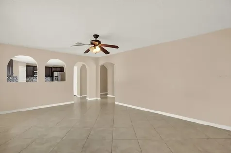 6213 Venezia Place Riverview FL 33578