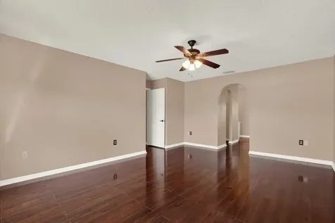 6213 Venezia Place Riverview FL 33578