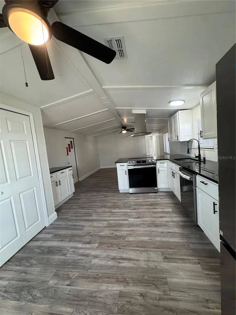 5035 Southshore Drive Polk City FL 33868