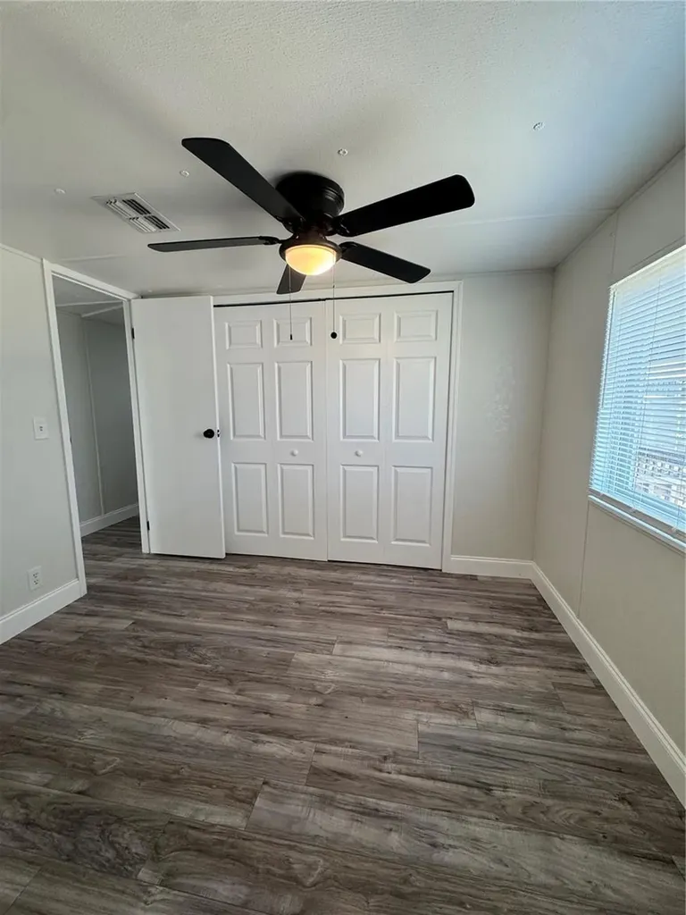 5035 Southshore Drive Polk City FL 33868