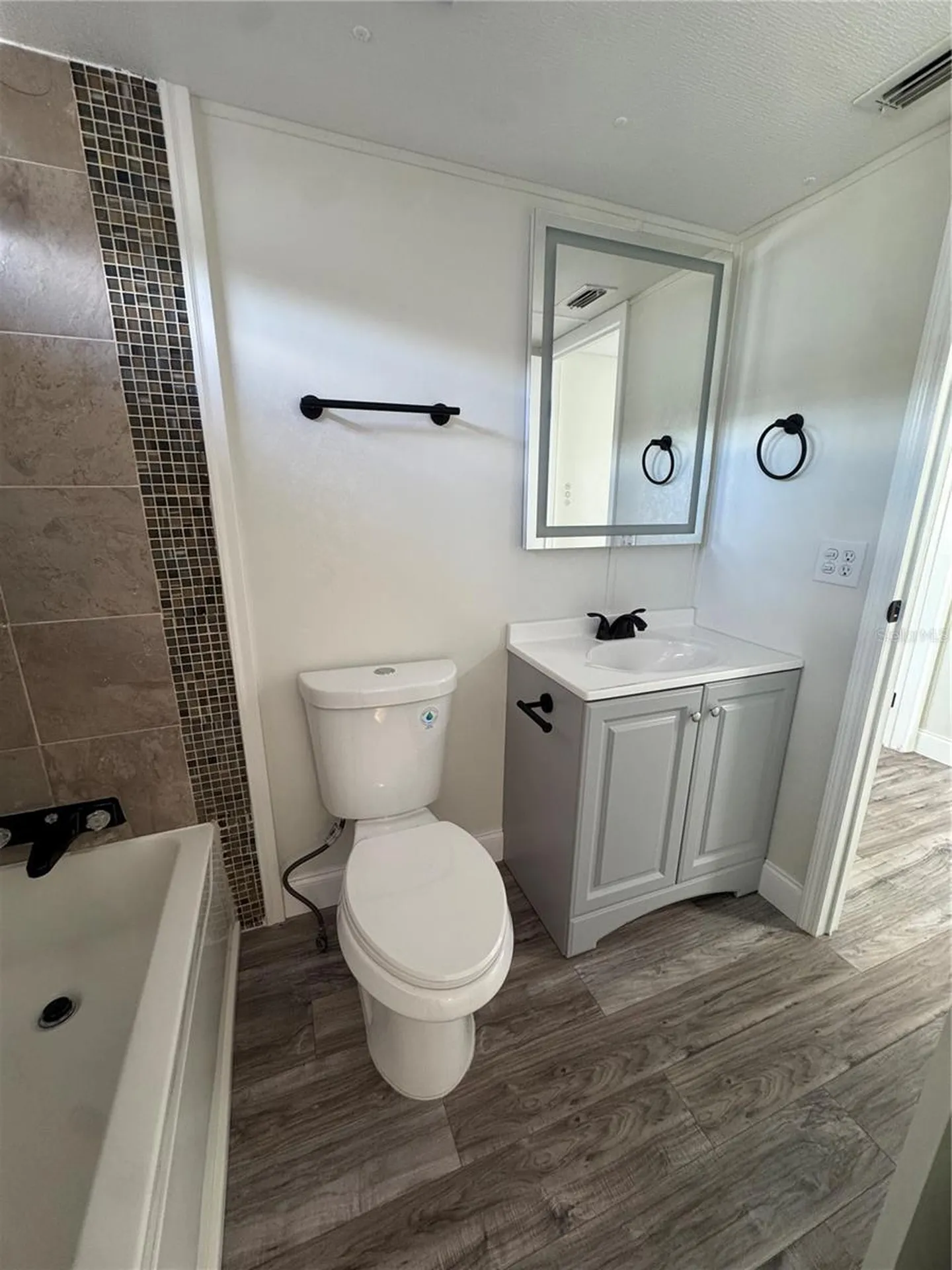 5035 Southshore Drive Polk City FL 33868