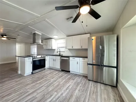 5035 Southshore Drive Polk City FL 33868