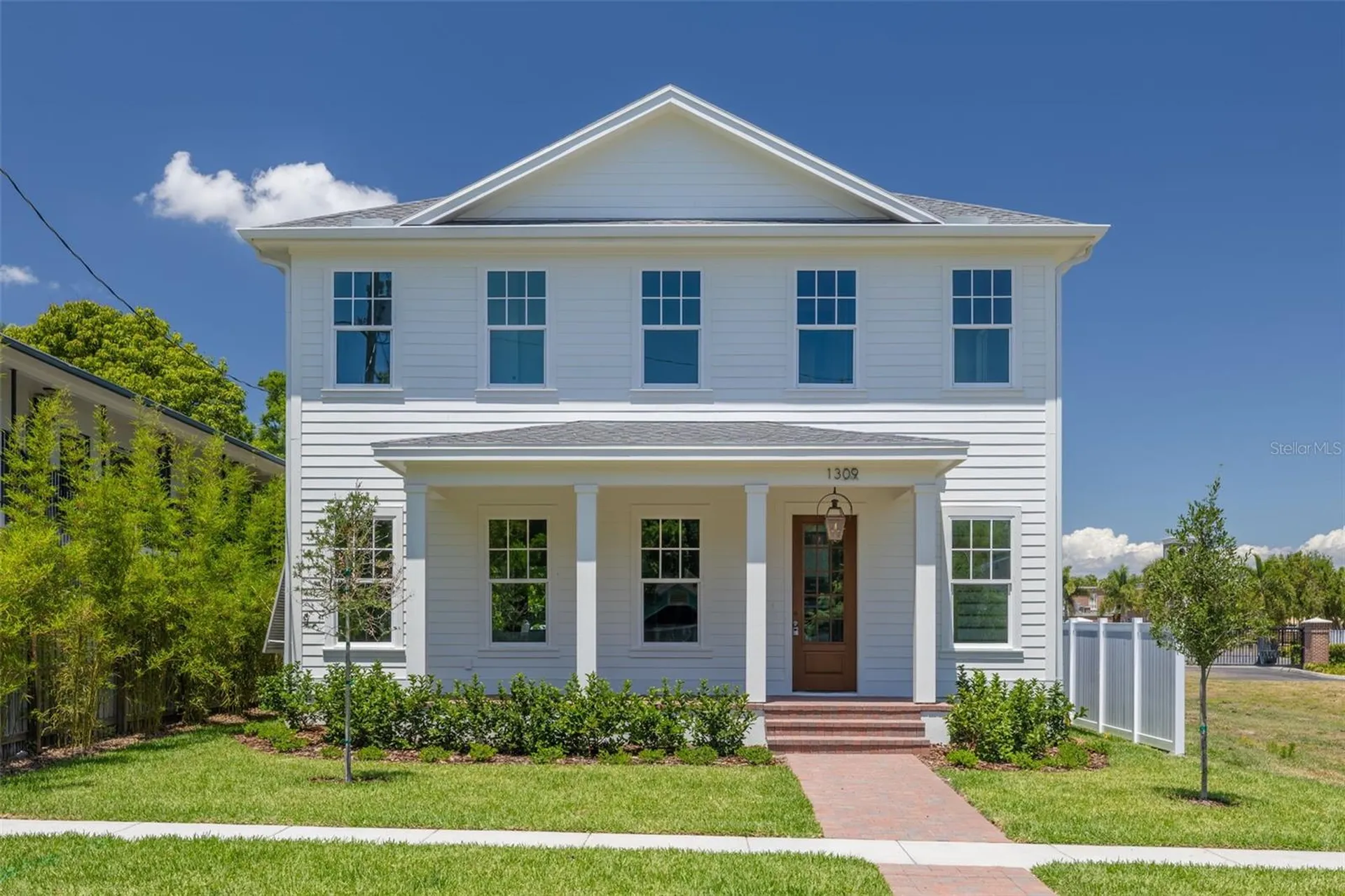 1309 17th Avenue N St Petersburg FL 33704