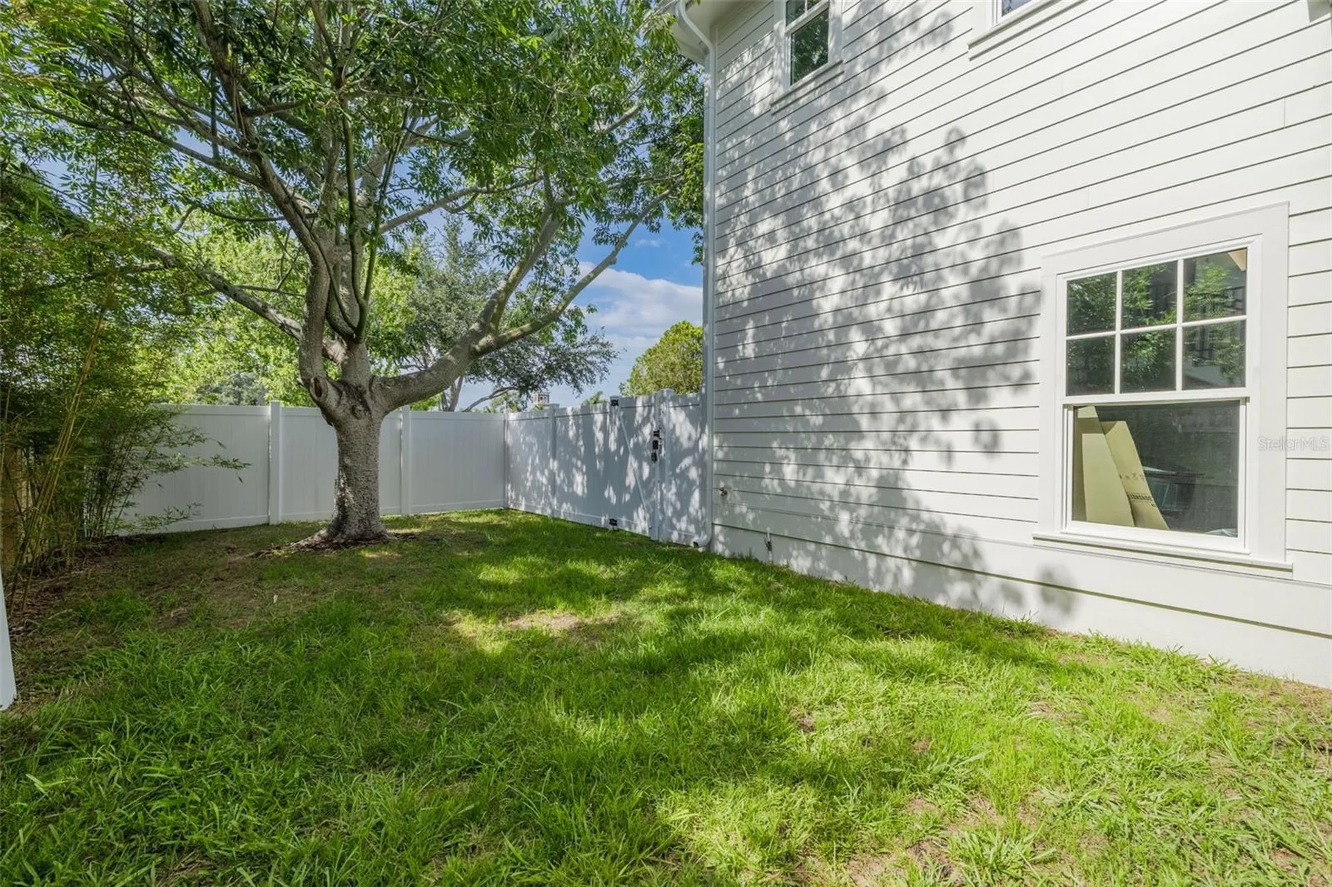 1309 17th Avenue N St Petersburg FL 33704