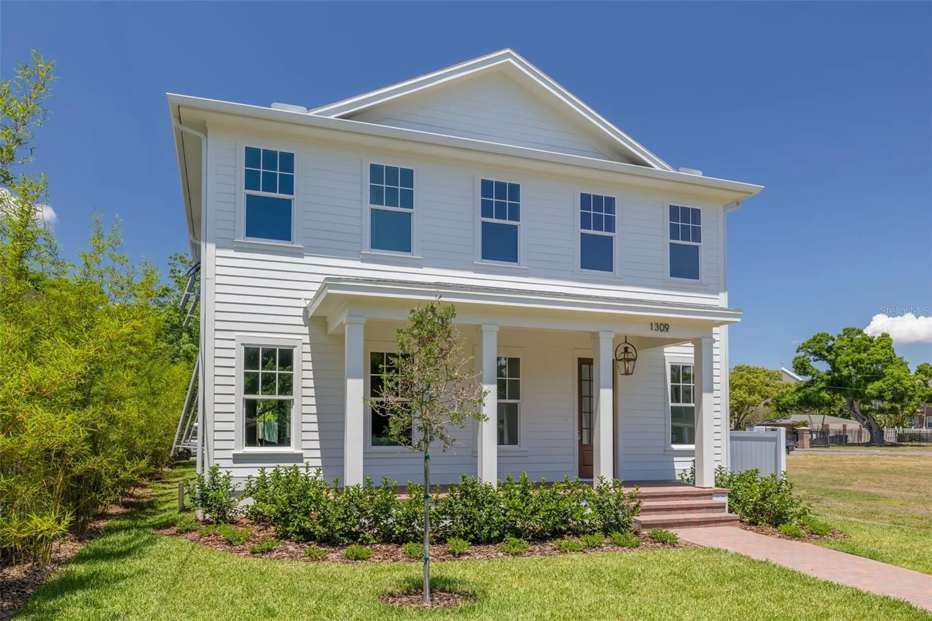 1309 17th Avenue N St Petersburg FL 33704