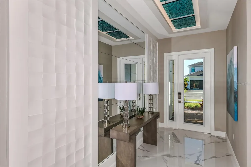 5052 Simons Court Lakewood Ranch FL 34211