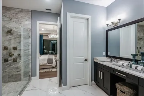 5052 Simons Court Lakewood Ranch FL 34211