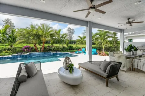 5052 Simons Court Lakewood Ranch FL 34211