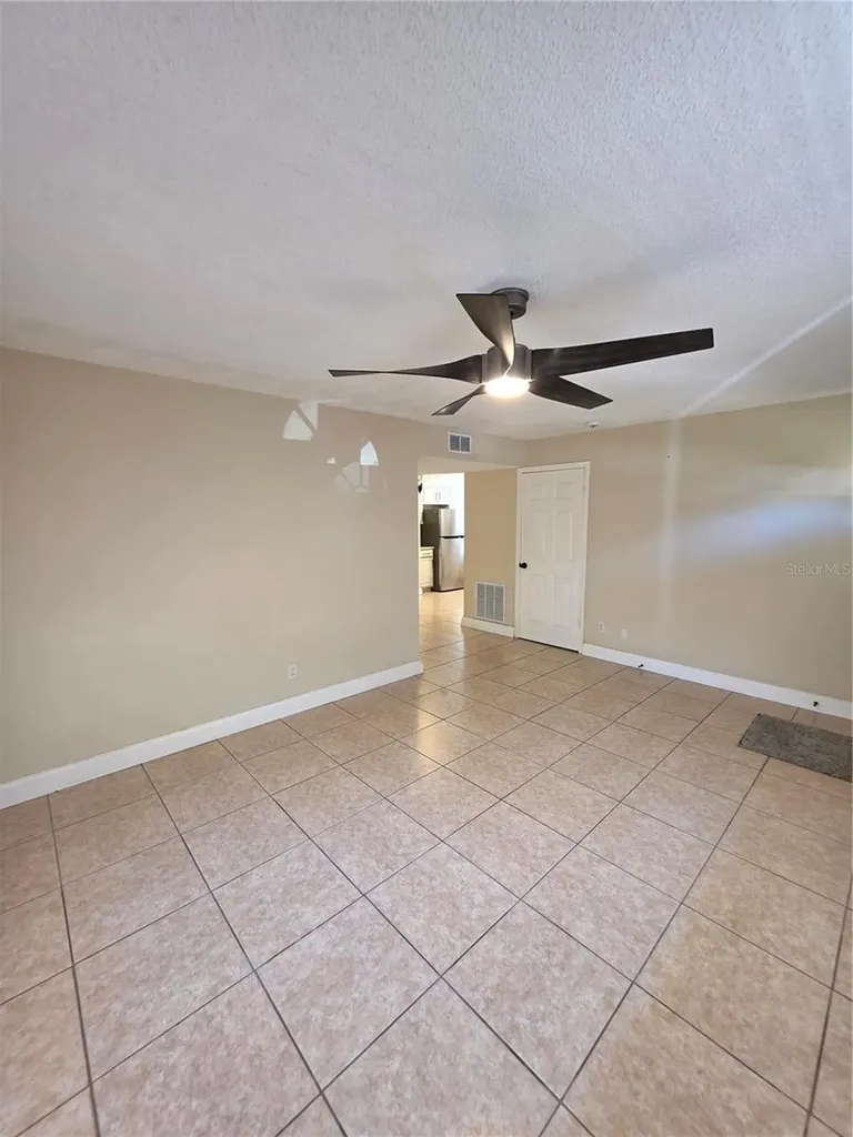 5733 66th Lane N St Petersburg FL 33709