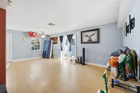 1314 Robie Avenue Mount Dora FL 32757