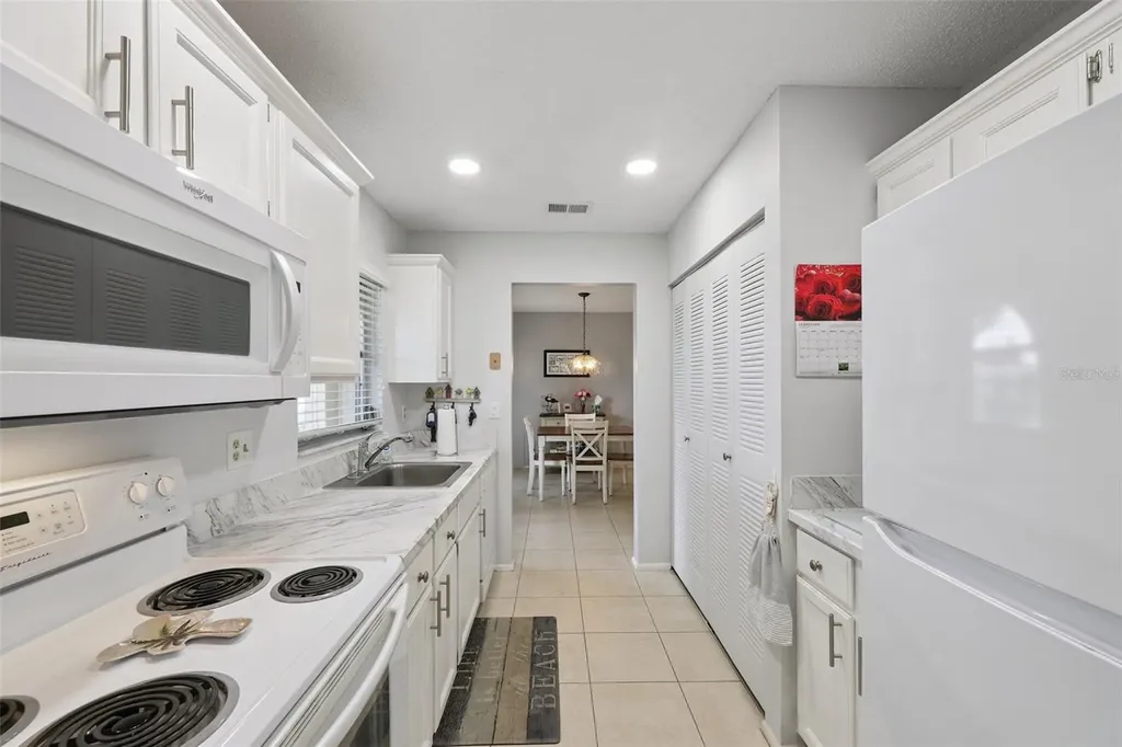 3404 38th Street W Bradenton FL 34205