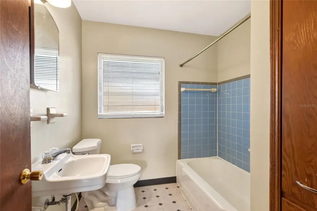 1248 Woodland Avenue Lakeland FL 33801