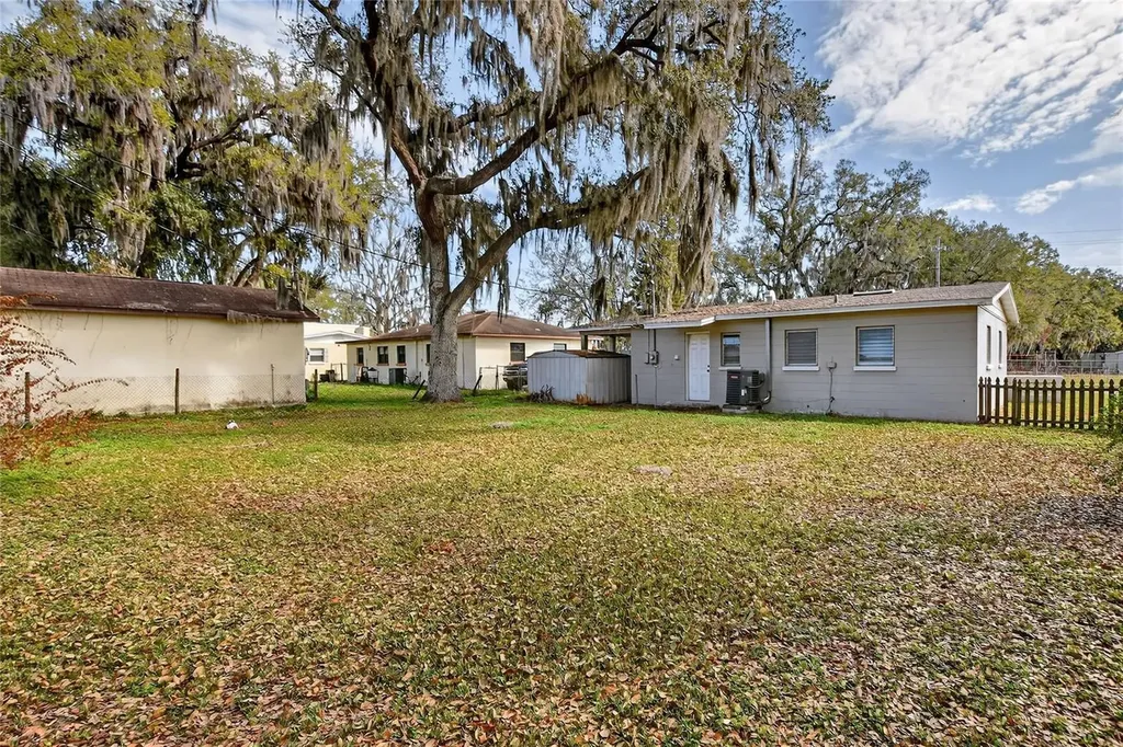 1248 Woodland Avenue Lakeland FL 33801