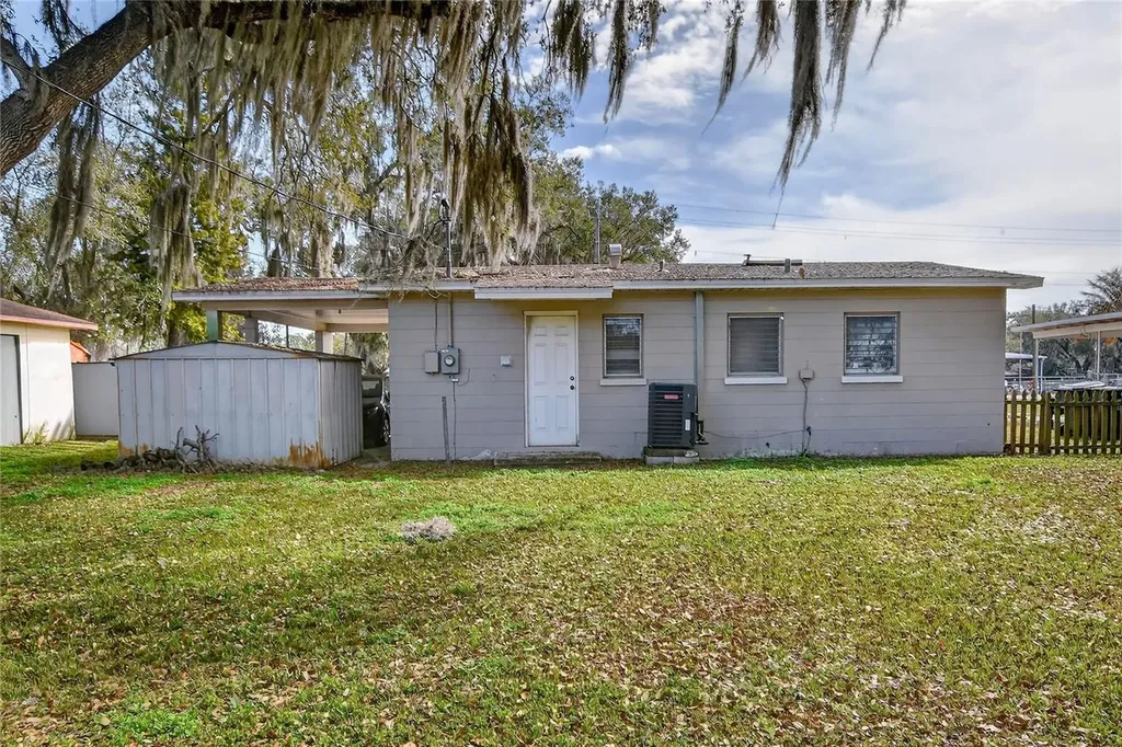 1248 Woodland Avenue Lakeland FL 33801