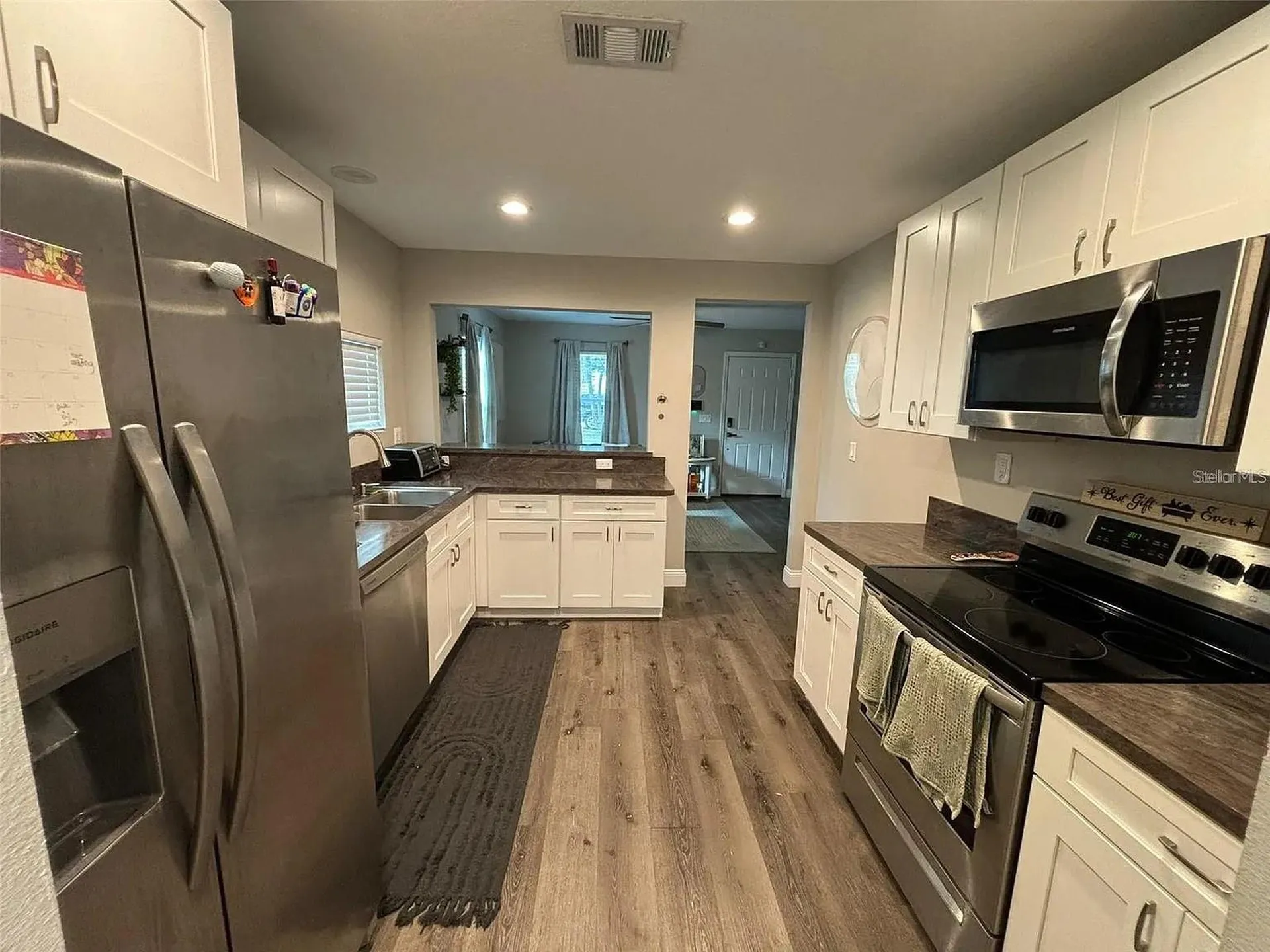 2007 E Henry Avenue Tampa FL 33610