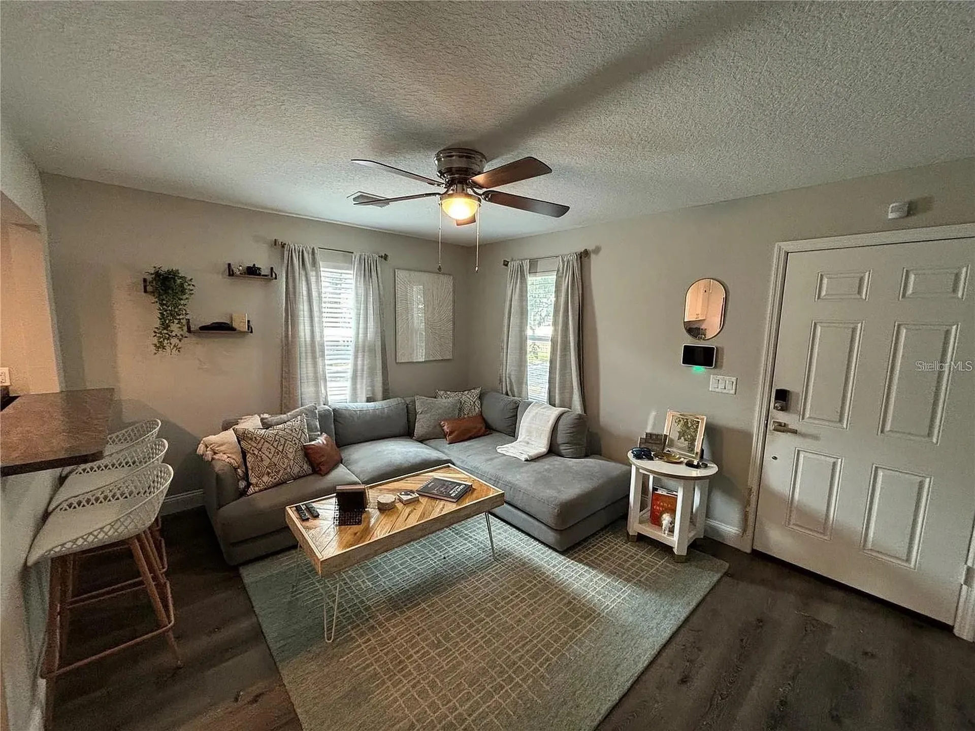 2007 E Henry Avenue Tampa FL 33610