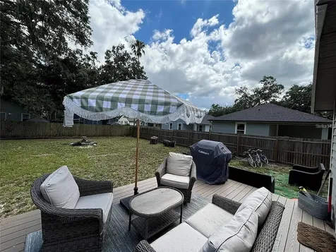 2007 E Henry Avenue Tampa FL 33610