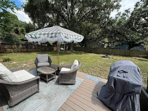 2007 E Henry Avenue Tampa FL 33610