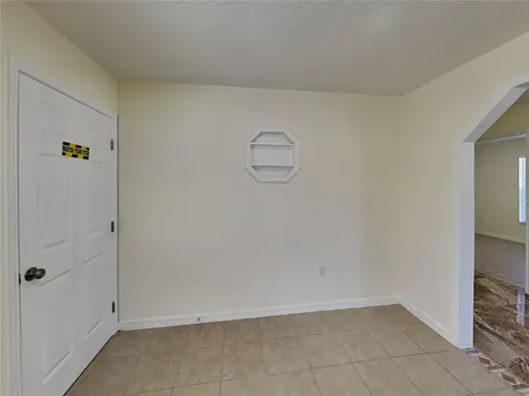 465 Oak Drive Tavares FL 32778