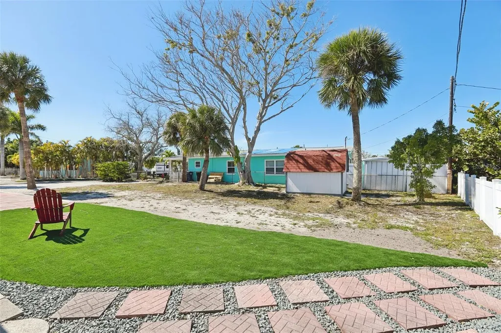 13135 4th Street E Madeira Beach FL 33708