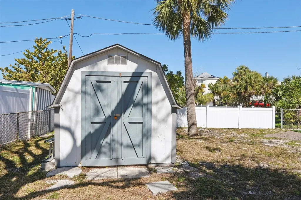 13135 4th Street E Madeira Beach FL 33708