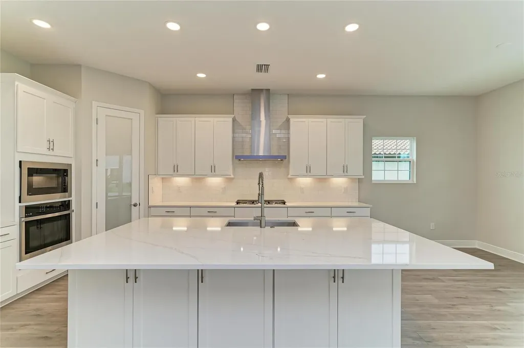 8215 Rushton Place Parrish FL 34219