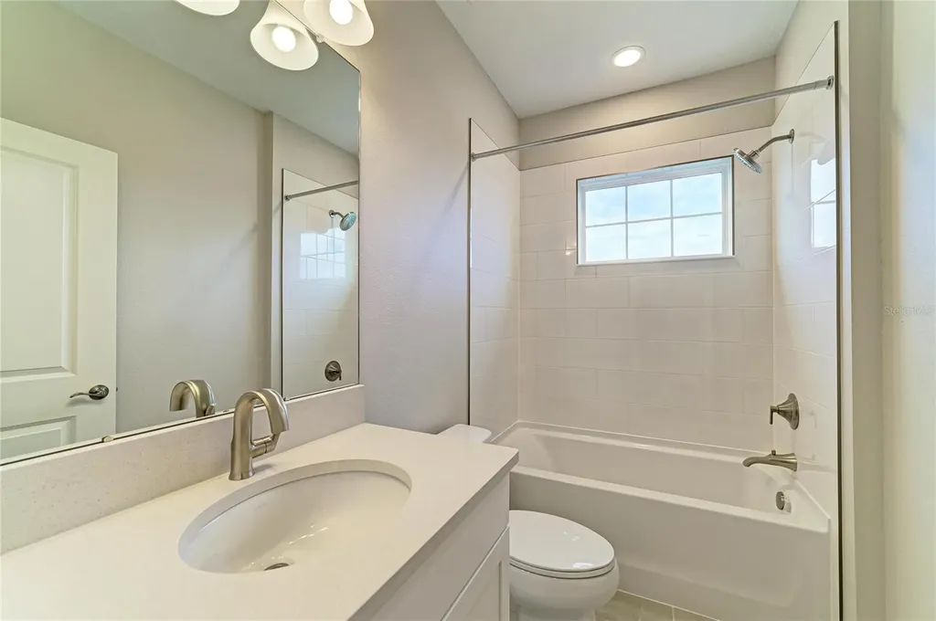 8215 Rushton Place Parrish FL 34219