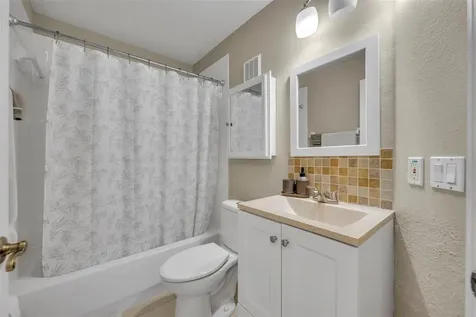 676 Sandy Neck Lane Altamonte Springs FL 32714
