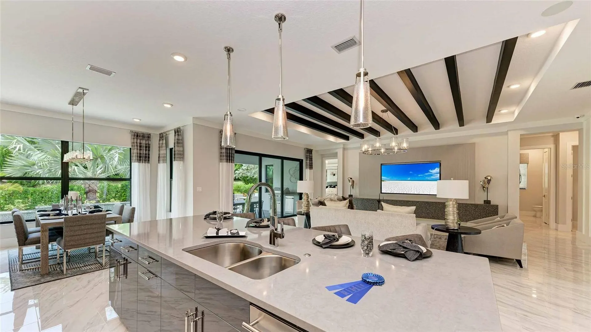 5056 Simons Court Lakewood Ranch FL 34211