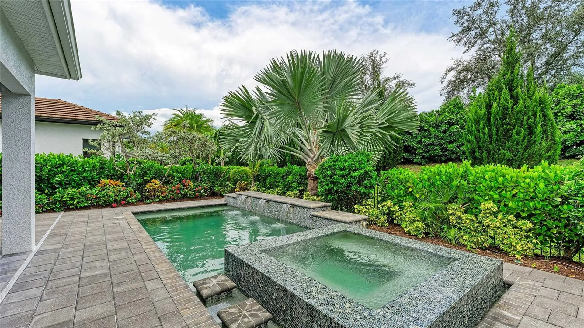 5056 Simons Court Lakewood Ranch FL 34211