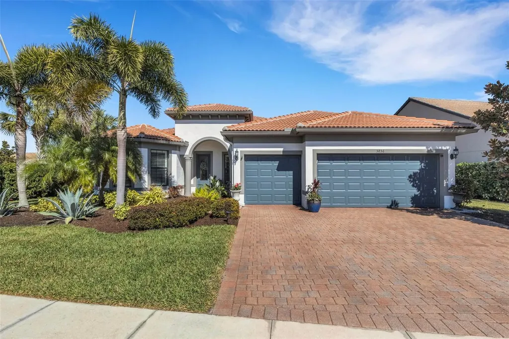 5856 Snowy Egret Drive Sarasota FL 34238