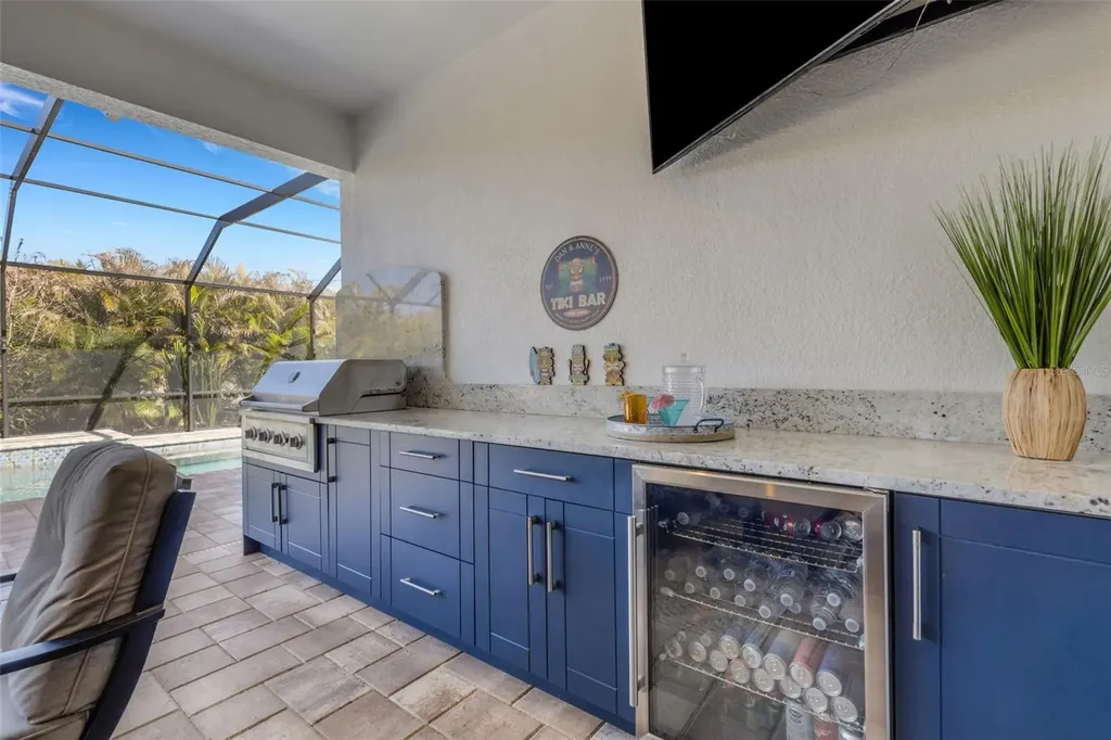 5856 Snowy Egret Drive Sarasota FL 34238