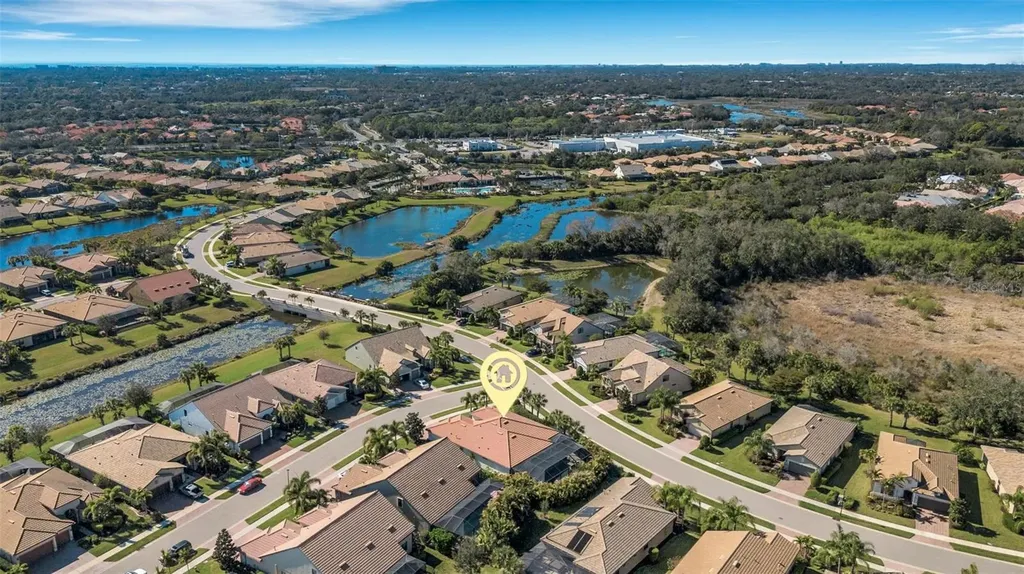 5856 Snowy Egret Drive Sarasota FL 34238