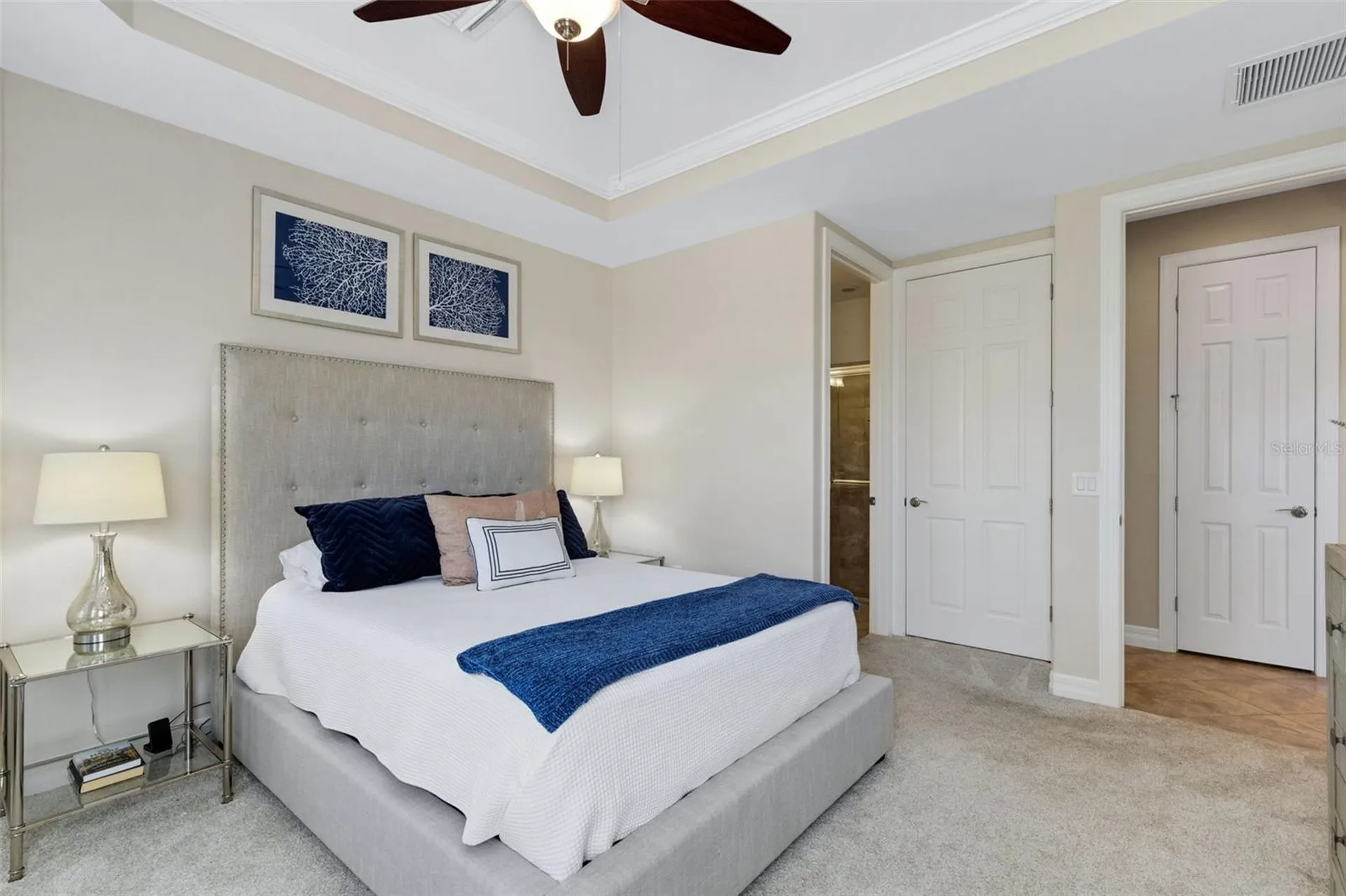 5856 Snowy Egret Drive Sarasota FL 34238