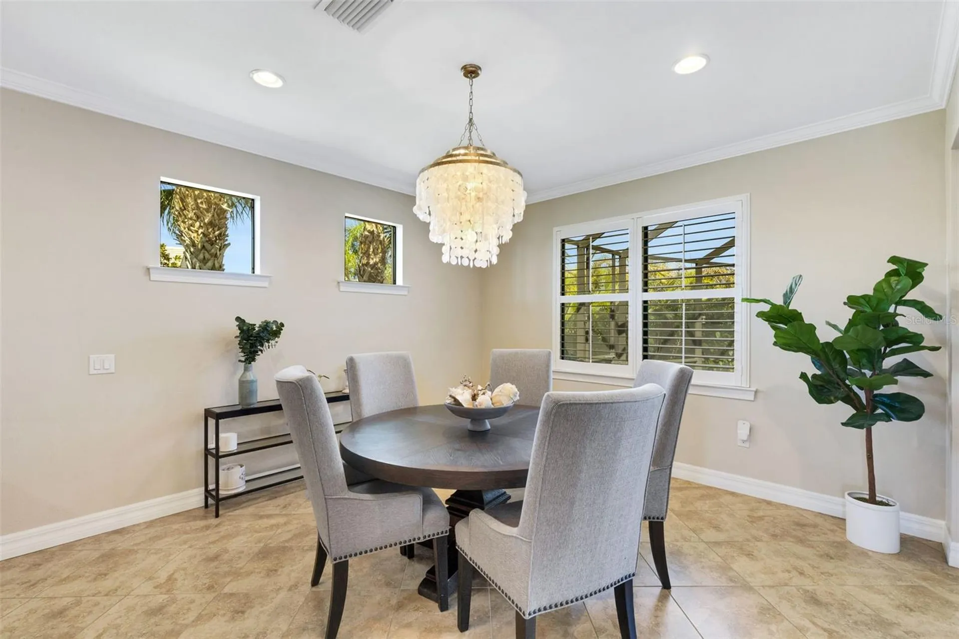5856 Snowy Egret Drive Sarasota FL 34238