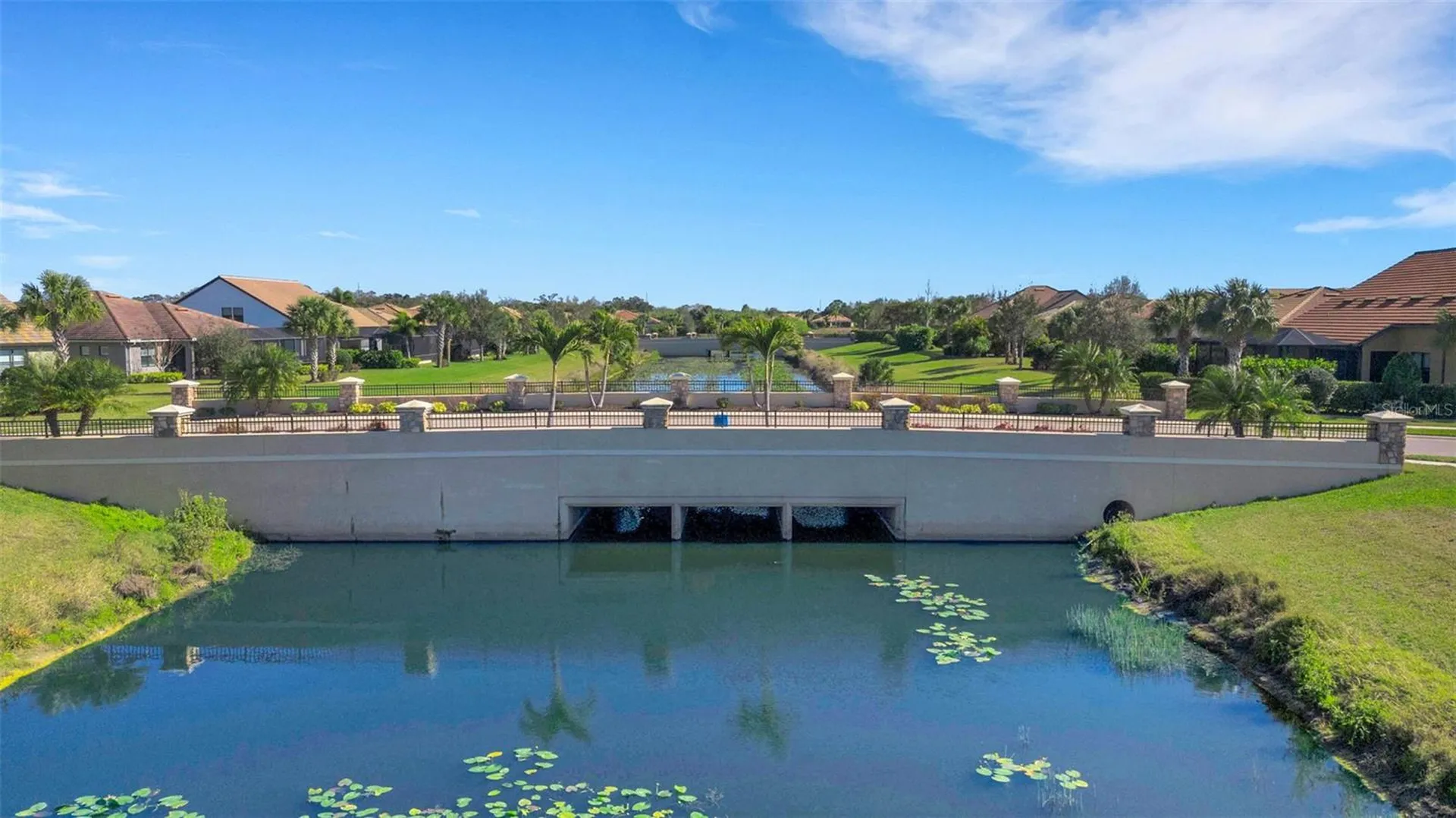 5856 Snowy Egret Drive Sarasota FL 34238