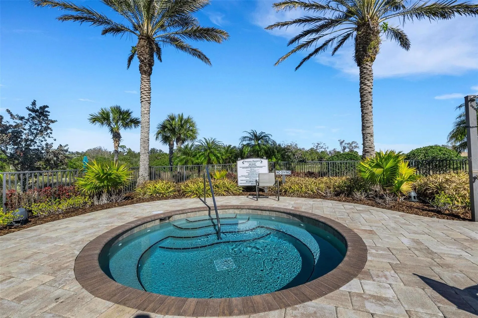 5856 Snowy Egret Drive Sarasota FL 34238