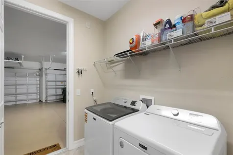 5856 Snowy Egret Drive Sarasota FL 34238