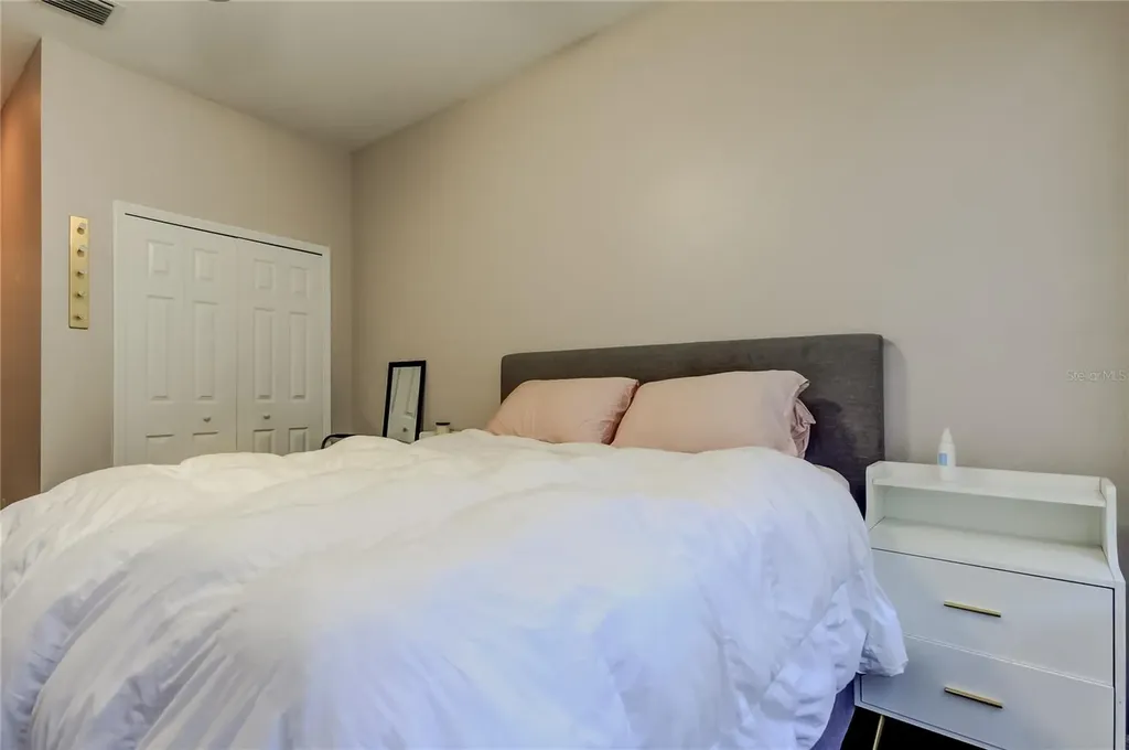 12660 Silverdale Street Tampa FL 33626