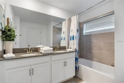 1146 Kingsbarn Street Davenport FL 33896