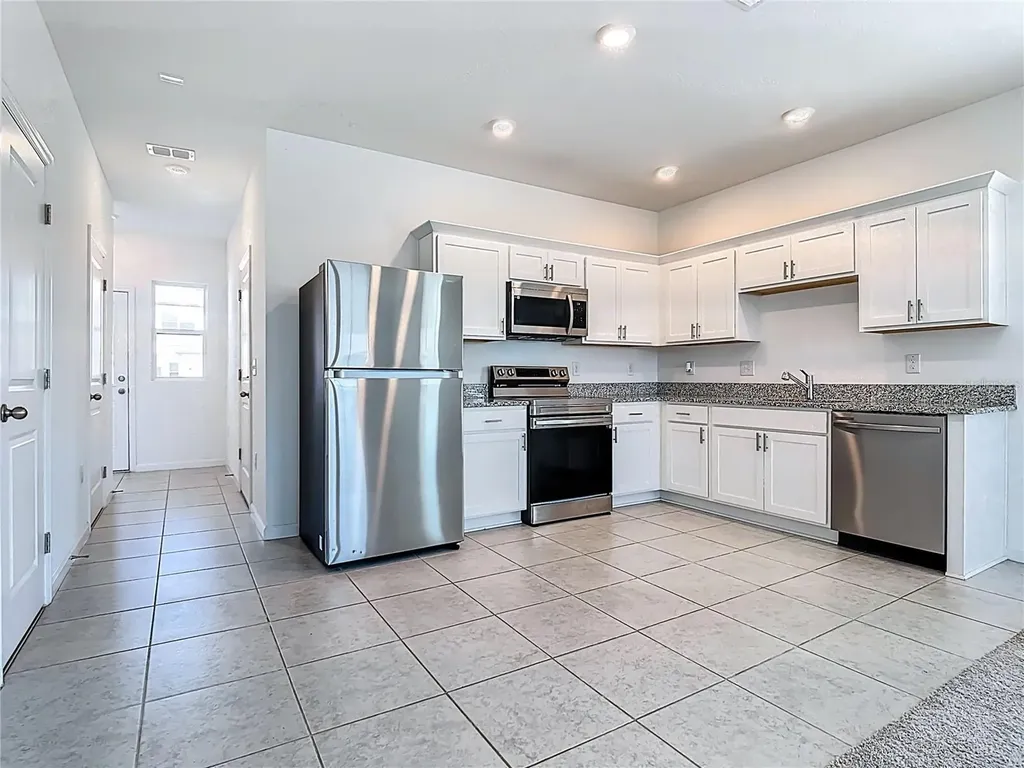 373 Grand Pine Lane St Cloud FL 34771