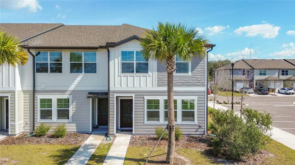 373 Grand Pine Lane St Cloud FL 34771