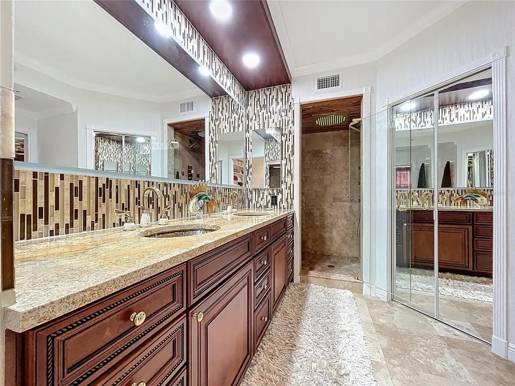 1200 Country Club Drive Largo FL 33771