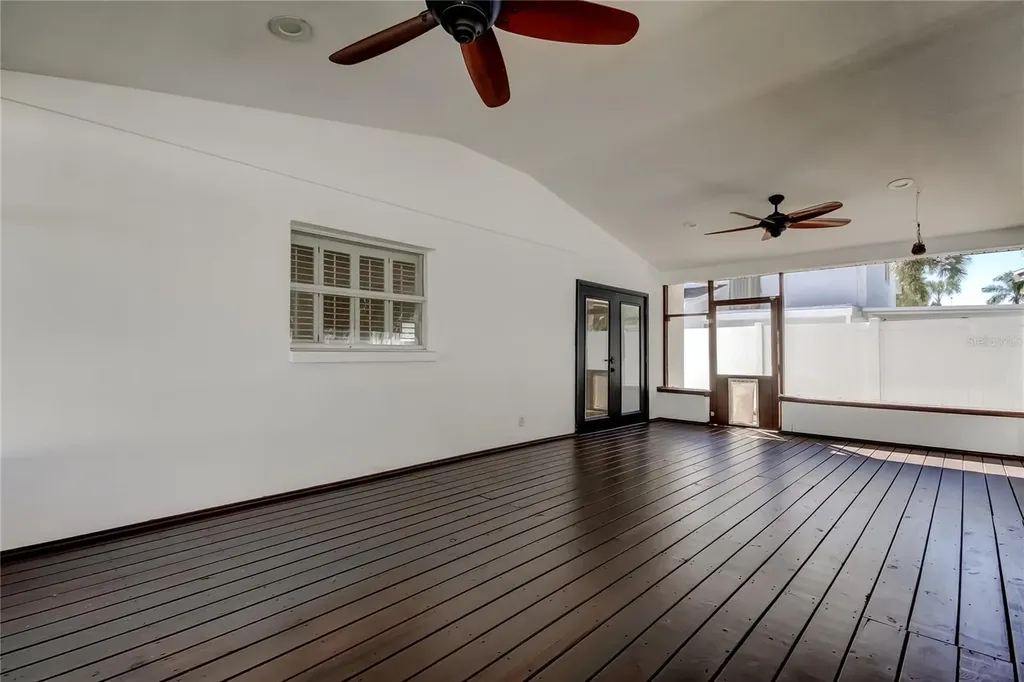 3936 E Eden Roc Circle Tampa FL 33634