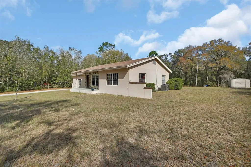 1845 Manor Way Deland FL 32720