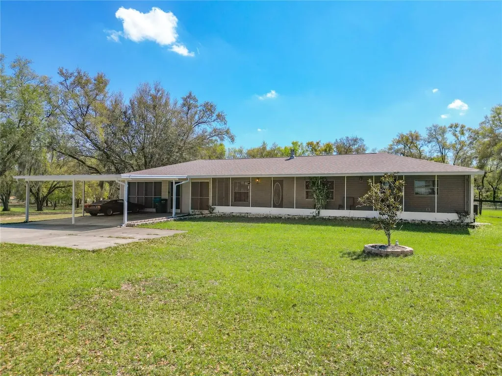 295 Locust Pass Ocala FL 34472