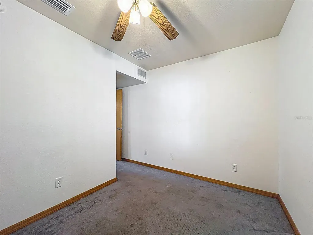 295 Locust Pass Ocala FL 34472