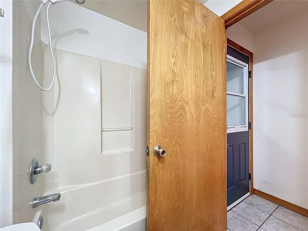 295 Locust Pass Ocala FL 34472